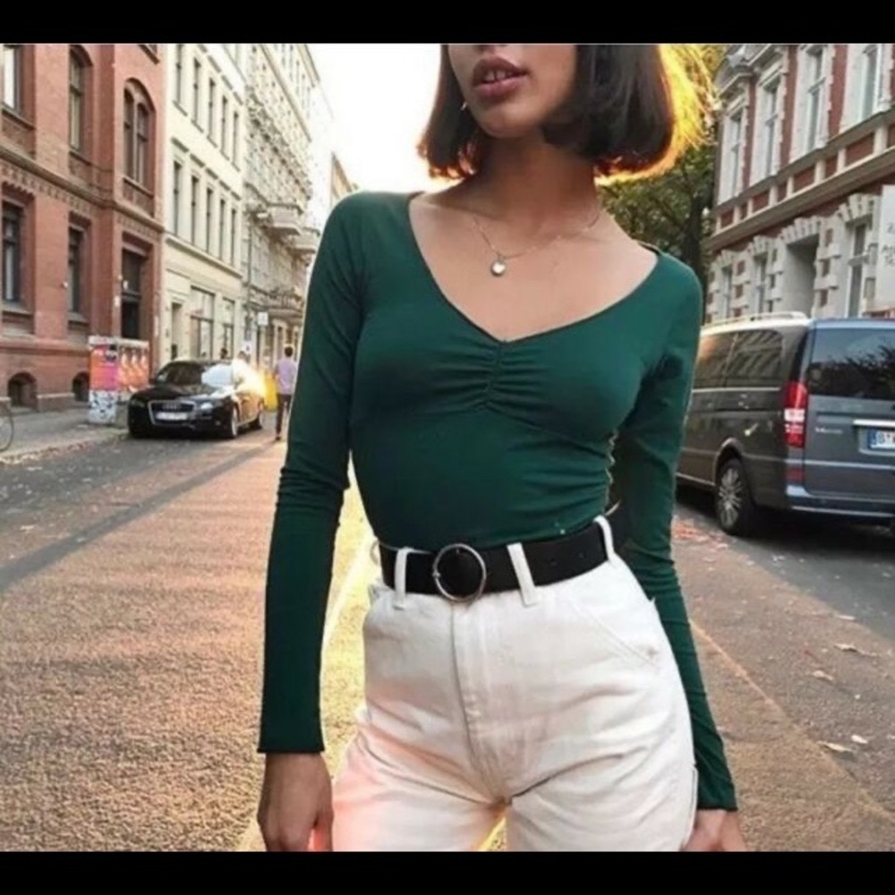 Brandy Melville “Charlize” Long Sleeve Top